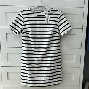 Old Navy NWT sz XS petite striped dress